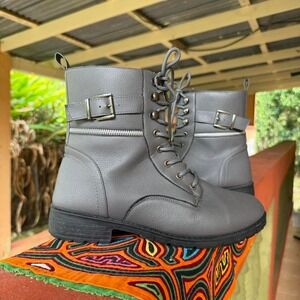 Mudd Combat Boots Womens Size 8.5 Gray Lace Up Side Zip Buckle READ